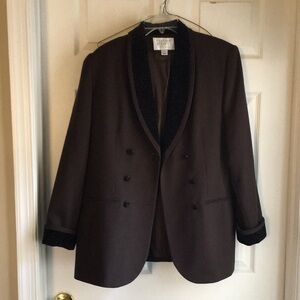 Dark Green Pants Suit